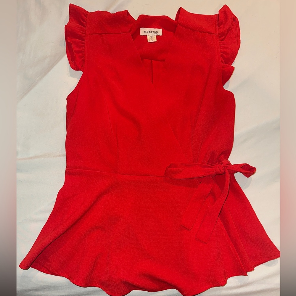 Red peplum top size large